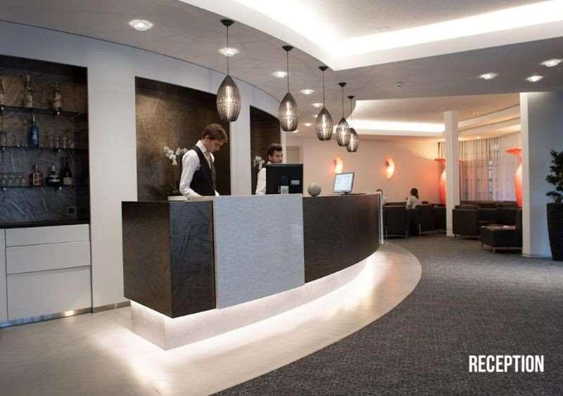 Grand Hotel Les Endroits La Chaux De Fonds Интериор снимка